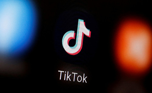 Tiktok’s Chinese owner appears to be slow-rolling negotiations for sale, Washington Post reports